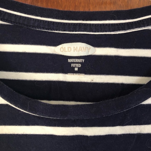 🟥3 for $12 sale🟥 Old Navy Maternity long sleeve shirt M - Picture 3 of 4